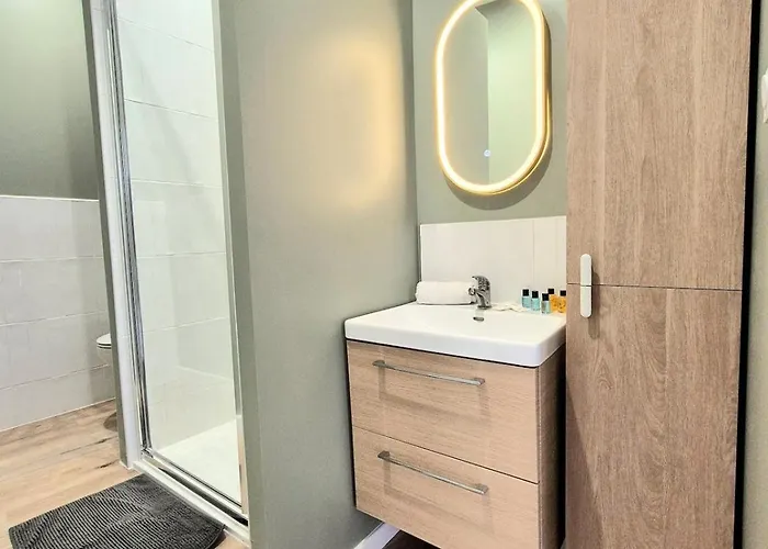 Daire La Terrasse Nimoise - Heart Of Town - Air Conditioning *